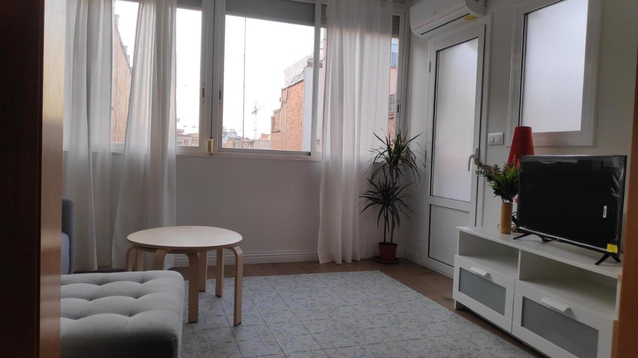 Terrace Apartment سان أدريان دي بيزوس المظهر الخارجي الصورة